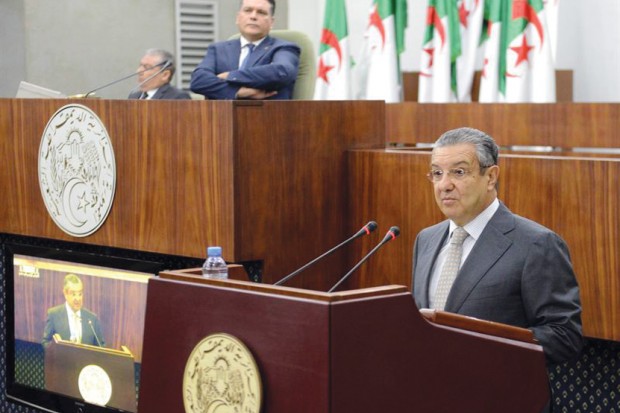 Alors que la planche à billets carbure à plein régime: Les réformes reléguées aux calendes grecques