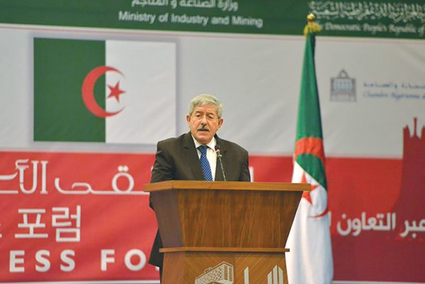 Elle s’établit à moins de 40% du PIB: Ouyahia confirme la hausse de la dette interne