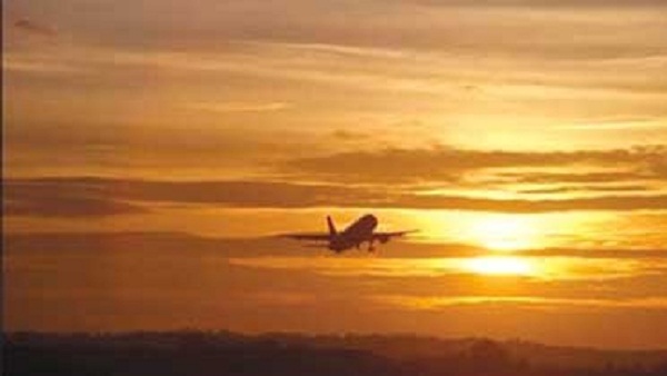 Roman Visa pour Hasna de Rabahi Belkacem et Cristina Welles: Une algérienne au «pays des djinns et des anges»