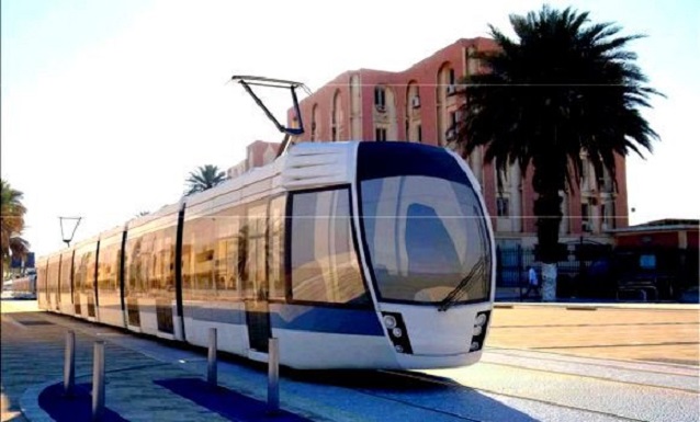 Ouargla : le tramway, un moyen de transport moderne venu accompagner l’extension urbaine