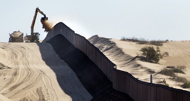 Cinq milliards pour le mur ? Trump assouplit sa position