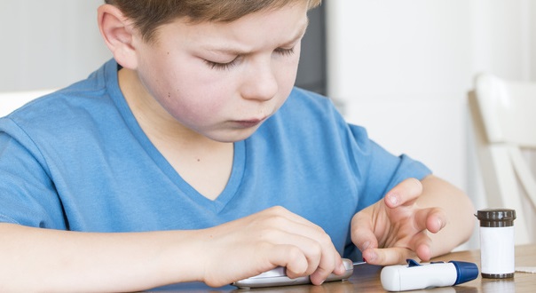 Enquête-Témoignages Diabète chez les enfants : le sucre, un amour interdit