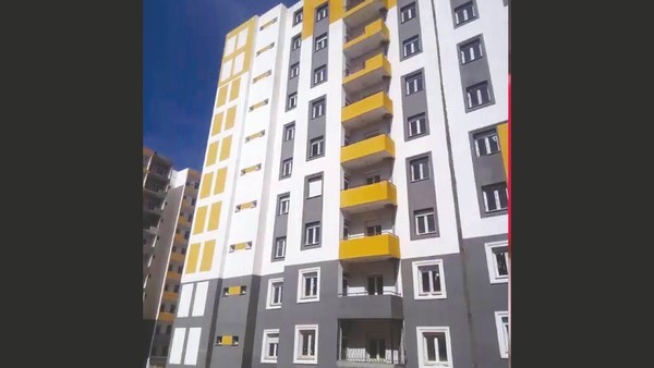 Colère des bénéficiaires de logements AADL à Bouinan