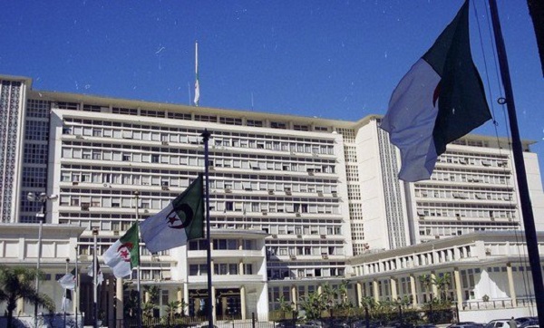 Présidentielle 2019: 32 lettres d&rsquo;intention de candidature déposées