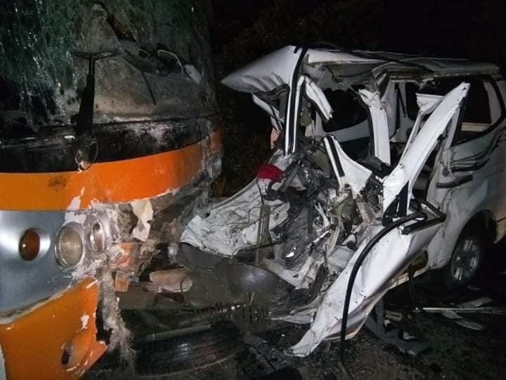 Collision entre un bus universitaire et un minibus à Tipaza : sept morts