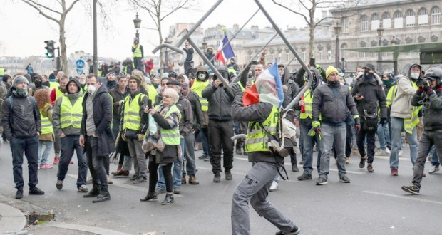 Après 16 semaines de mobilisation: Le mouvement des « gilets jaunes » marque le pas