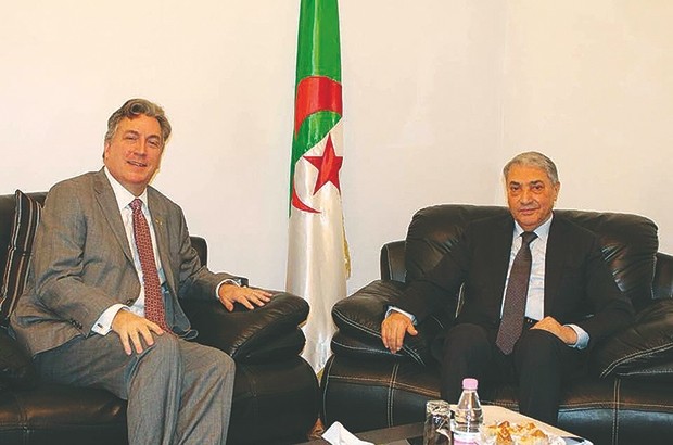 L’ambassadeur des Etats-Unis chez Benflis