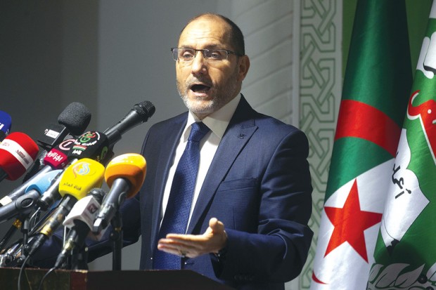 Abderazak Makri: « Le cinquième mandat n’est pas la bonne solution »