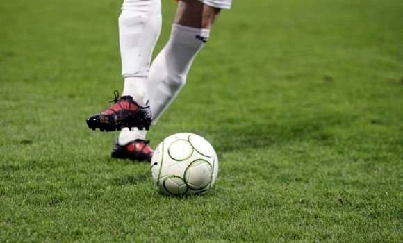 Foot/Coupe d&rsquo;Algérie (16es de finale): Rouissat qualifié, Village Moussa-MCA arrêté