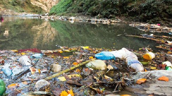 Pollution de l’environnement et des oueds à Blida