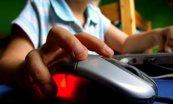 Protection de l’enfance: des campagnes de sensibilisation sur les dangers d’internet