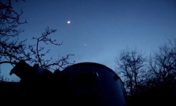 Astronomie: l’association El Bettani d’Oran réalise un télescope « Dobson »