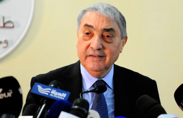 Au lendemain des marches du 15 mars: Benflis réclame le «départ immédiat» de Bouteflika