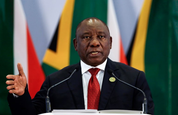 À trois mois des élections en Afrique du sud: Le président Ramaphosa tient au projet de réforme foncière