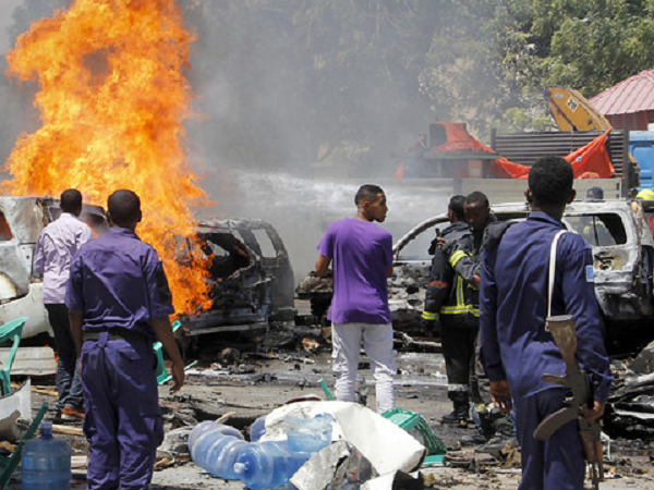 Somalie: au moins 9 morts dans un attentat sur un marché de Mogadiscio