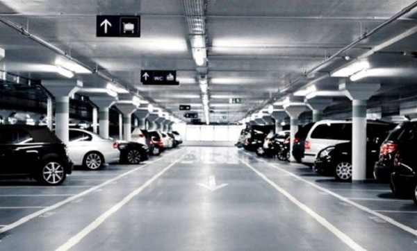 Trois nouveaux projets pour la réalisation de méga parkings à Alger