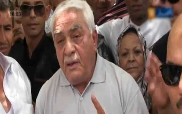 Liamine Zeroual salue les manifestants anti 5e mandat !