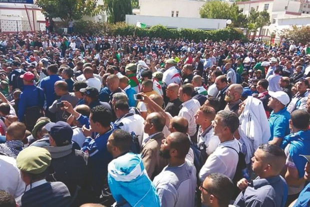 Appelés du service national retenus au-delà des 18 mois: Rassemblement hier à Bordj Bou-Arréridj
