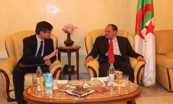 L’ambassadeur sud coréen s’enquiert des perspectives de partenariat économique à Adrar