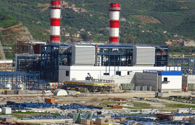 Des postulants à l’emploi à Hyundai bloquent la zone industrielle
