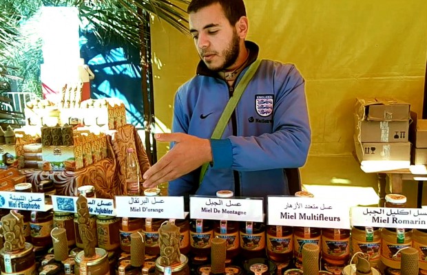 Alger : La foire du miel s’installe à Bab-el-Oued
