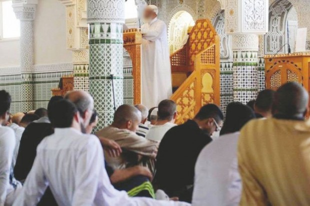 Les imams ont été instruits de dissuader les fidèles de participer aux marches: Le 5e mandat s’invite dans les mosquées