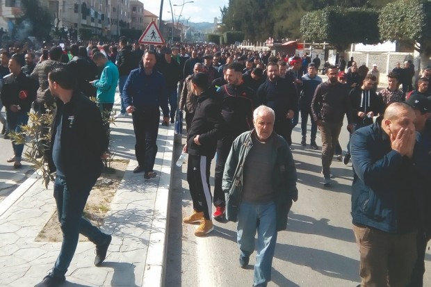 Ils étaient 200.000 personnes à manifester hier à Béjaïa !