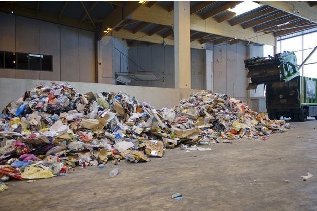 Sidi Bel Abbès : découverte du cadavre d’un nouveau-né dans une décharge