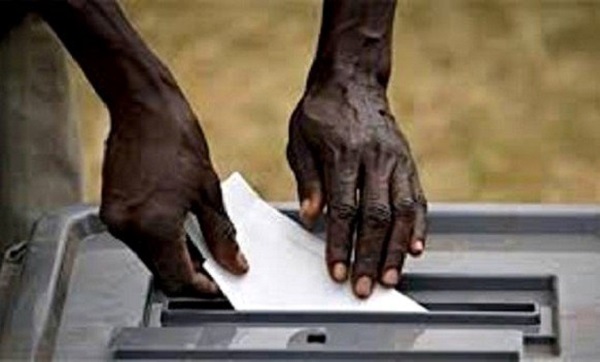 Les Nigérians aux urnes pour la présidentielle sur fond d’aspiration au changement