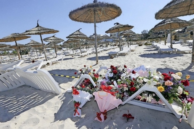 Attentats de 2015 en Tunisie: Prison à vie pour sept terroristes