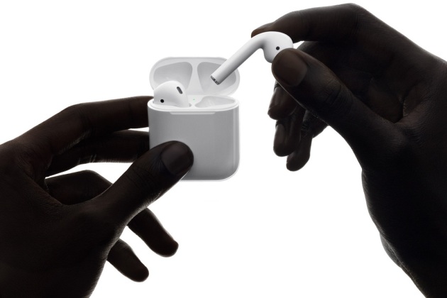 Les écouteurs sans fil, dangereux pour la santé? voici la réponse des scientifiques