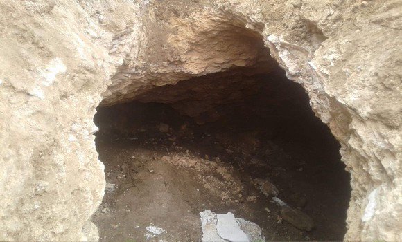 Mila: découverte de 3 anciennes sépultures dans une grotte à Tadjenanet