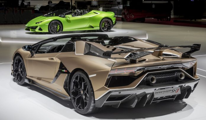Salon de Genève 2019 : Lamborghini huracán evo spyder et aventador svj roadster