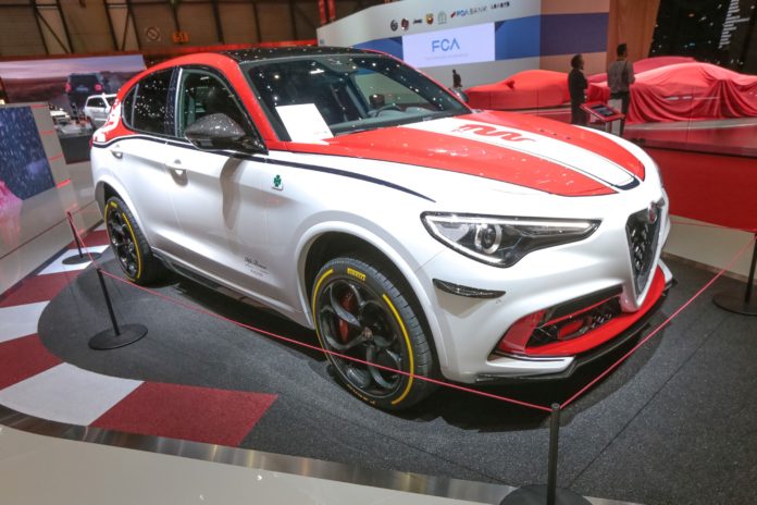 Salon de Genève 2019 : giulia et stelvio quadrifoglio “alfa romeo racing”