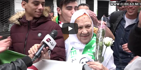 La mobilisation est massive et l’ambiance est festive à Alger !