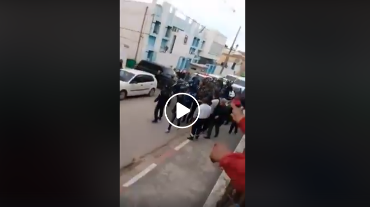 Transfert d’Ali Haddad du commissariat d’El Kala [vidéo]