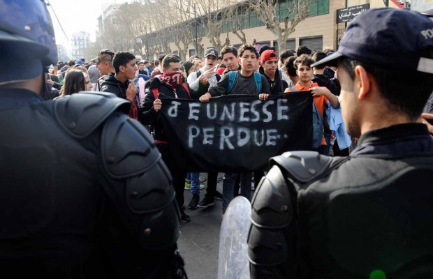 Alors que des lycéens désertent leurs établissements: Des collégiens et des écoliers refoulés à Alger