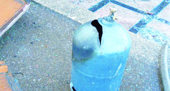 Guelma: Incendie et explosion d’une bouteille de gaz dans un hangar à Bouati-Mahmoud