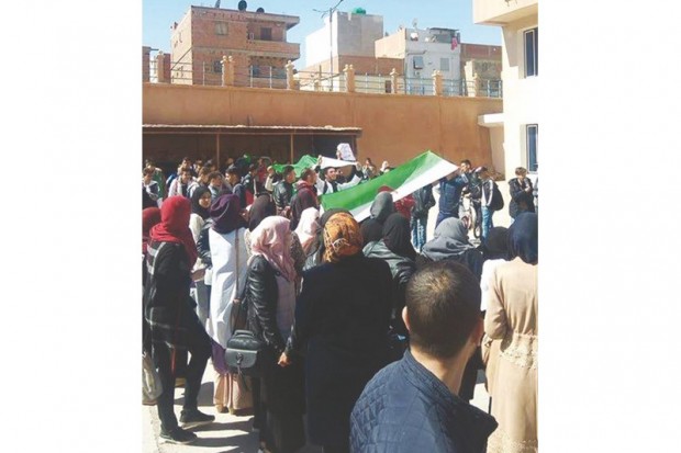 Ils appellent au départ du système: Les travailleurs de la formation professionnelle investissent la rue