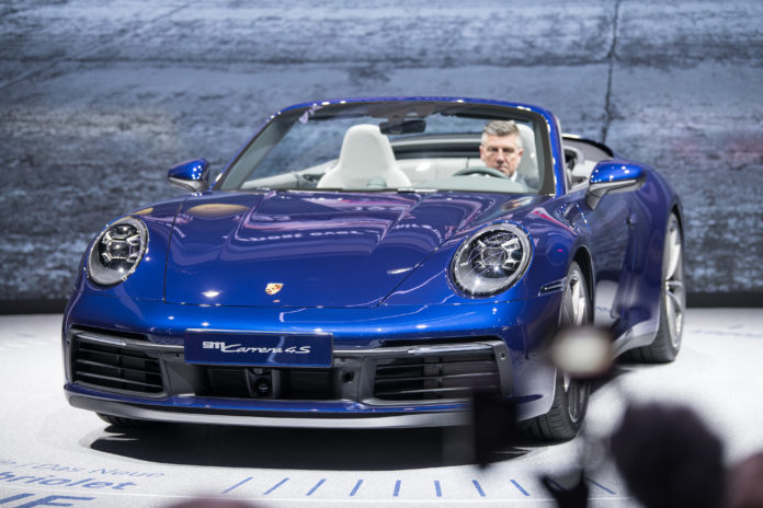 Salon de Genève 2019 : Porsche 911 cabriolet et Porsche 718 t