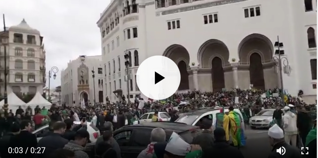 Début de la manifestation contre le pouvoir à la Grande Poste d’Alger !