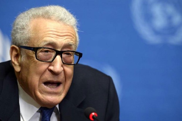 Il a été dénoncé par les manifestants vendredi: La carte Brahimi grillée