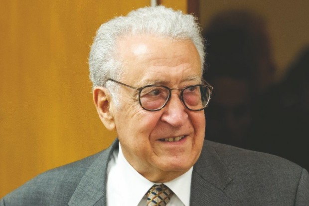 Escorte et protocole de la Présidence pour Brahimi !