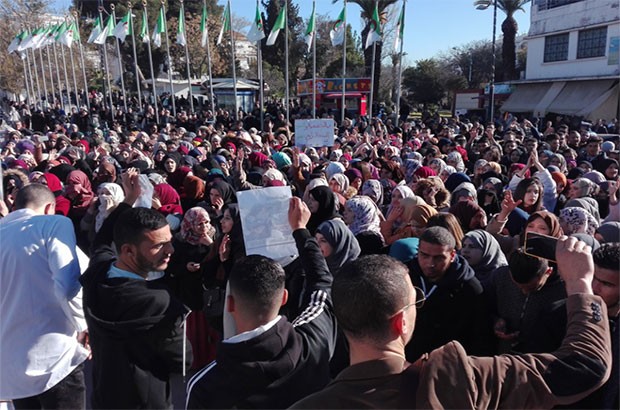 Le ministère de l&rsquo;enseignement supérieur décide d&rsquo;avancer les vacances du « printemps » !