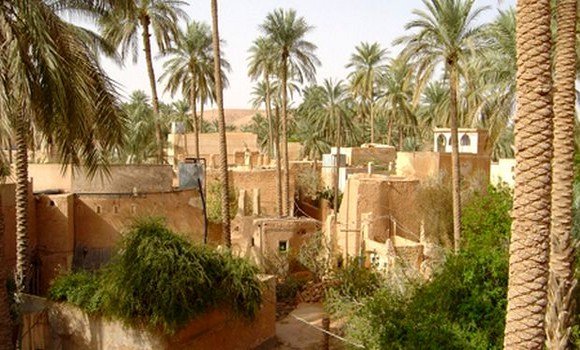 Benmessaoud appelle à la relance du tourisme domestique dans les régions du Sud