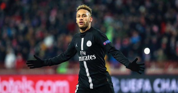 PSG : Sagnol traite Neymar de danseuse brésilienne