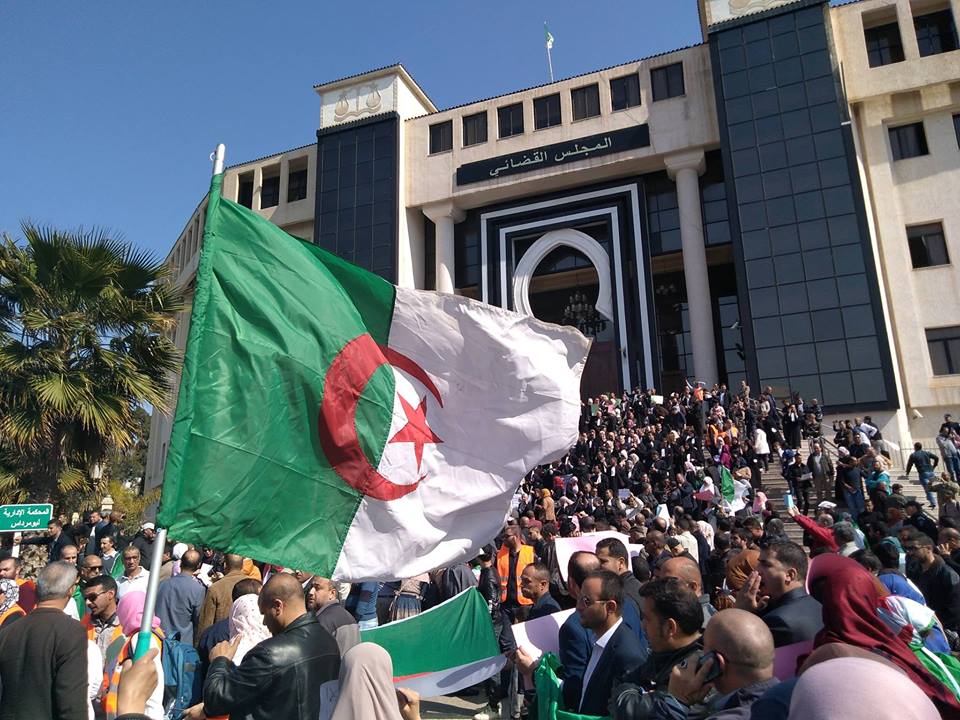Au lendemain de la sortie de Bouteflika: Marches dans plusieurs localités de Boumerdès et rejet de la feuille du pouvoir par les avocats