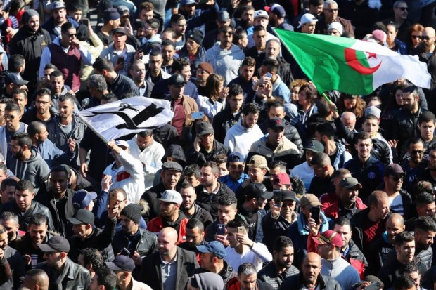 Mobilisation contre le cinquième mandat: Dimanche, une journée ouverte à toutes les éventualités