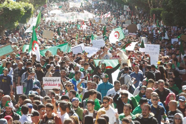 Situation politique du pays: Les solutions d’urgences d’un collectif d’intellectuels