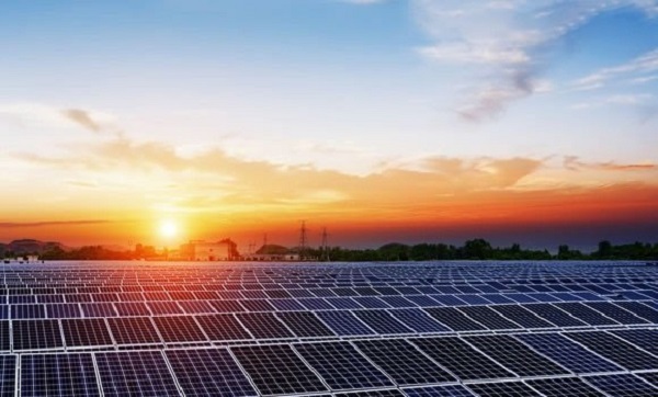 Grand sud et hauts plateaux: près de 70% de l’éctricité consommée proviennent du solaire